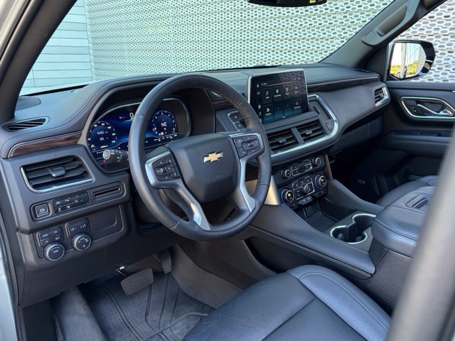 Used 2023 Chevrolet Tahoe LT w/ LT Signature Plus Package AWD/4WD image 9