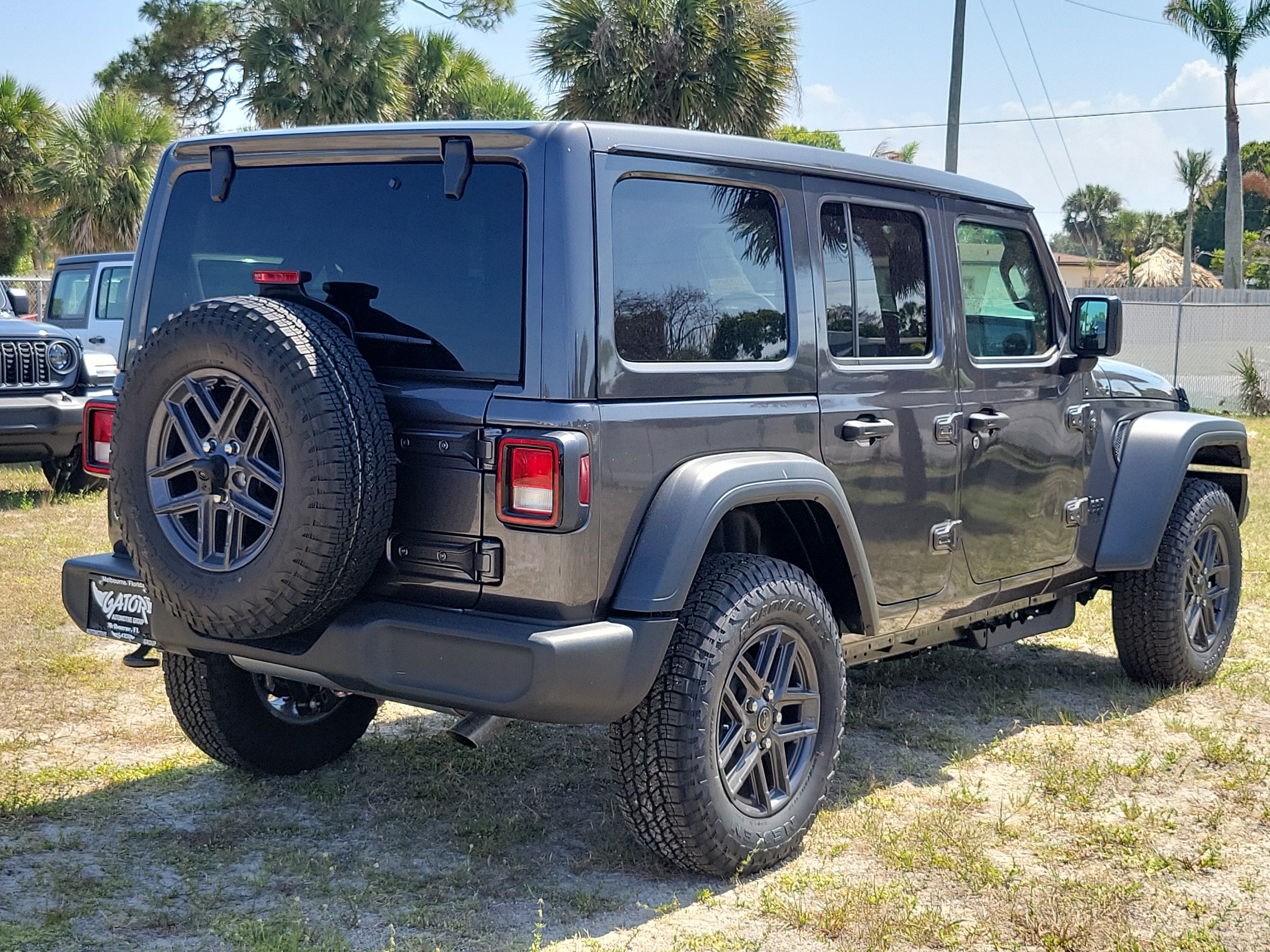 New 2026 Jeep Wrangler Unlimited Sport AWD/4WD image 4
