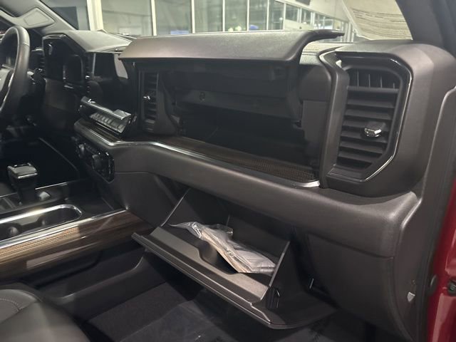 Used 2025 Chevrolet Silverado 1500 LT Trail Boss w/ Convenience Package II image 35