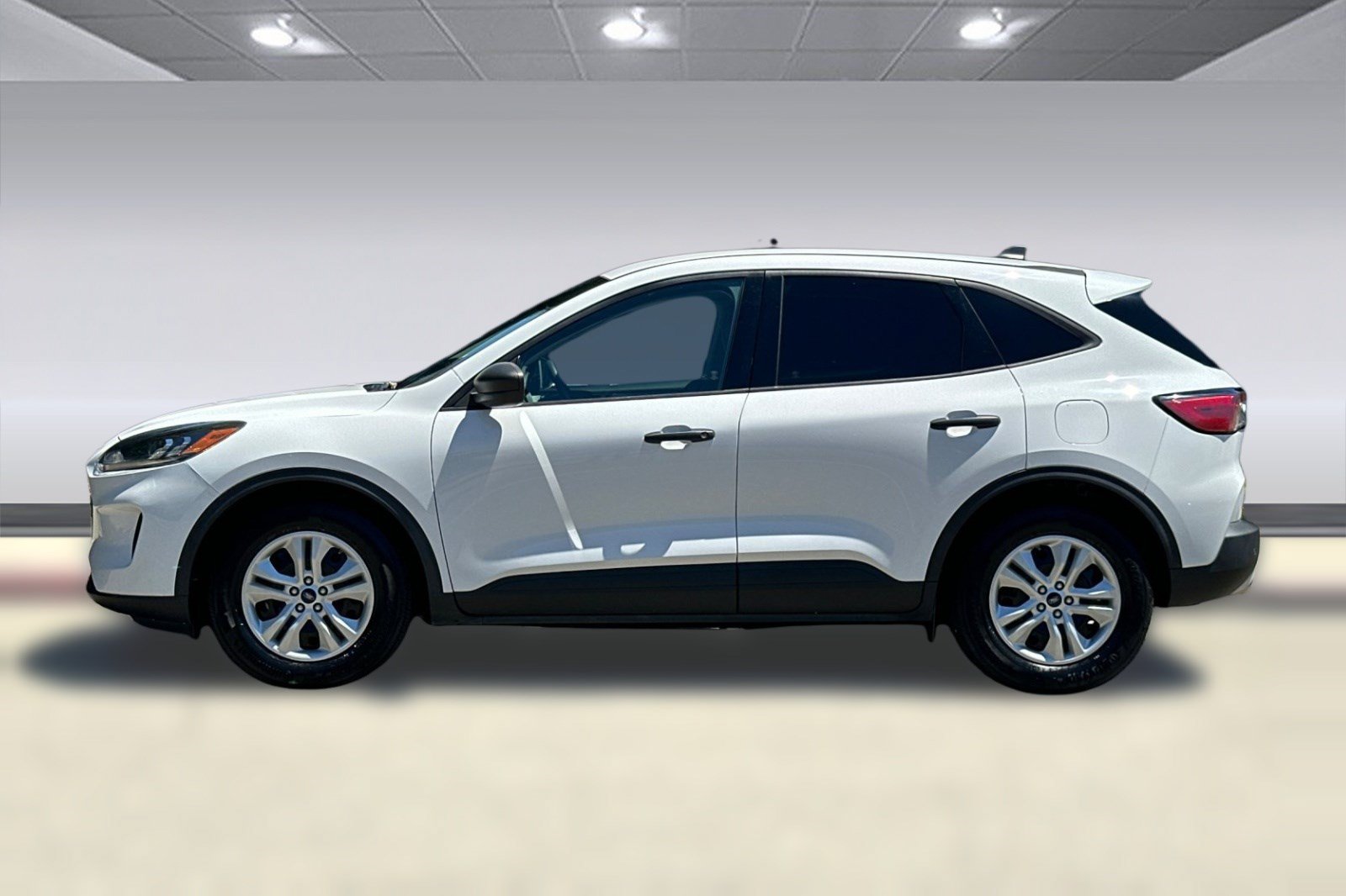 Used 2020 Ford Escape S FWD image 2