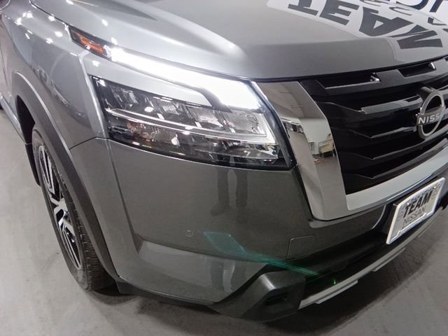 Certified 2023 Nissan Pathfinder Platinum AWD/4WD image 30