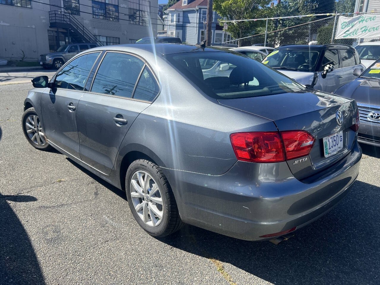 Used 2012 Volkswagen Jetta SE FWD image 4