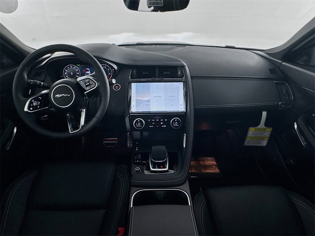 New 2024 Jaguar E-PACE R-Dynamic SE image 22