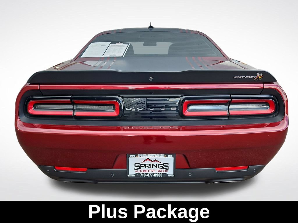 Used 2022 Dodge Challenger R/T Scat Pack w/ Shaker Package RWD image 5