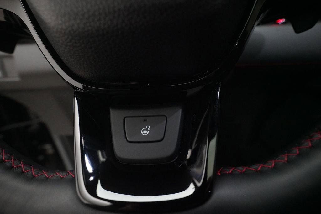 Certified 2025 Honda Pilot Black Edition image 21