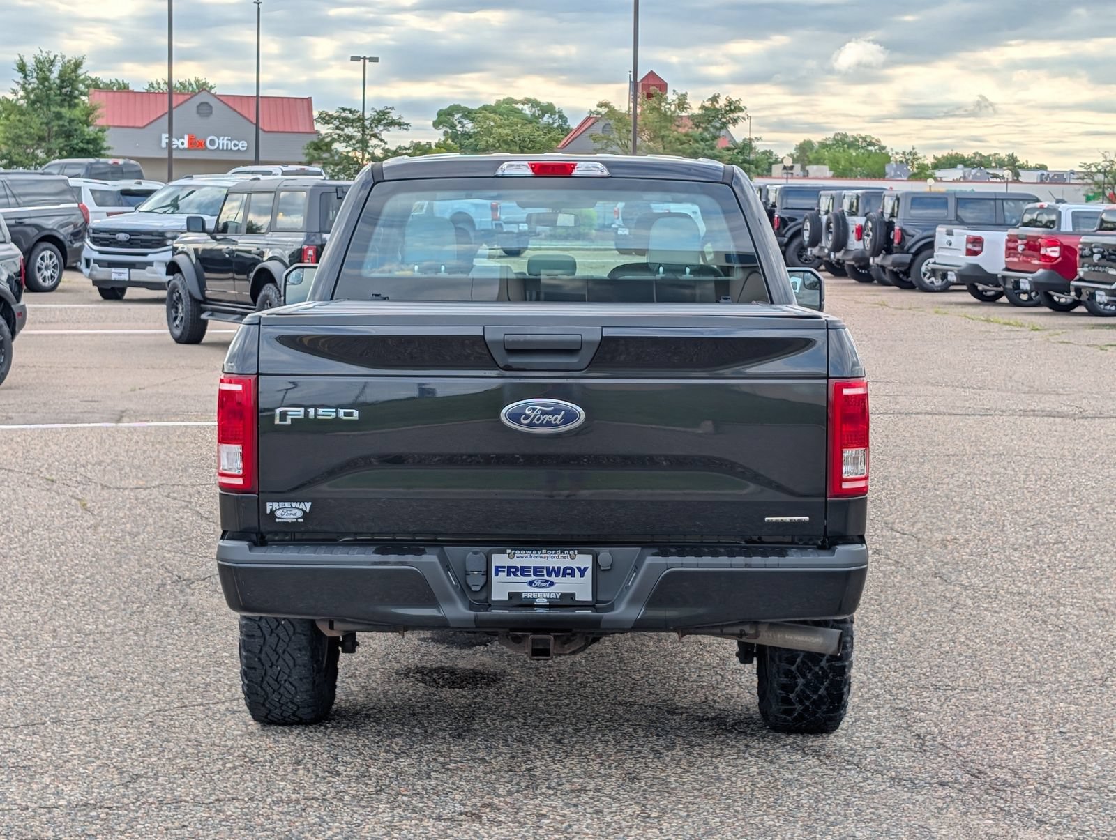 Used 2015 Ford F150 XL w/ Equipment Group 101A Mid AWD/4WD image 4