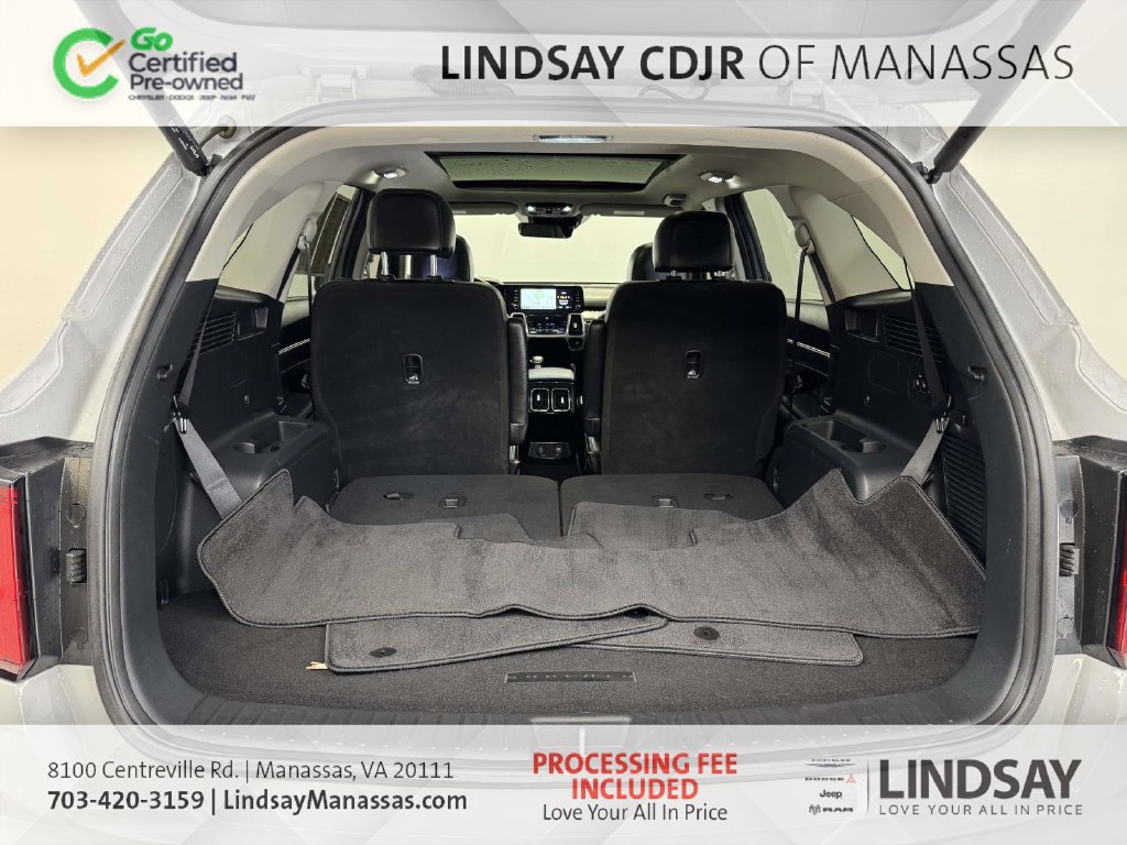 Used 2023 Kia Sorento SX AWD/4WD image 16