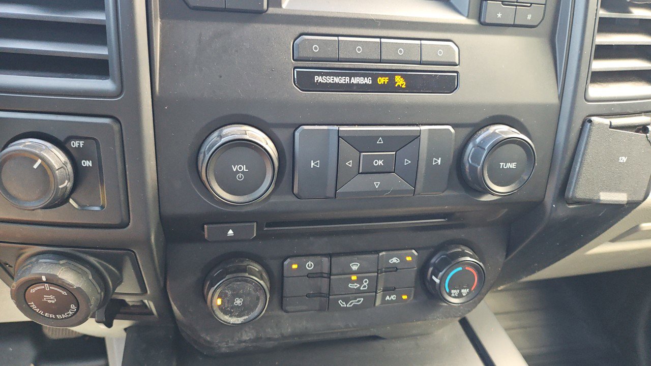 Used 2016 Ford F150 XL w/ Equipment Group 101A Mid RWD image 20