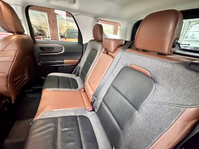 Used 2021 Ford Bronco Sport Outer Banks image 9