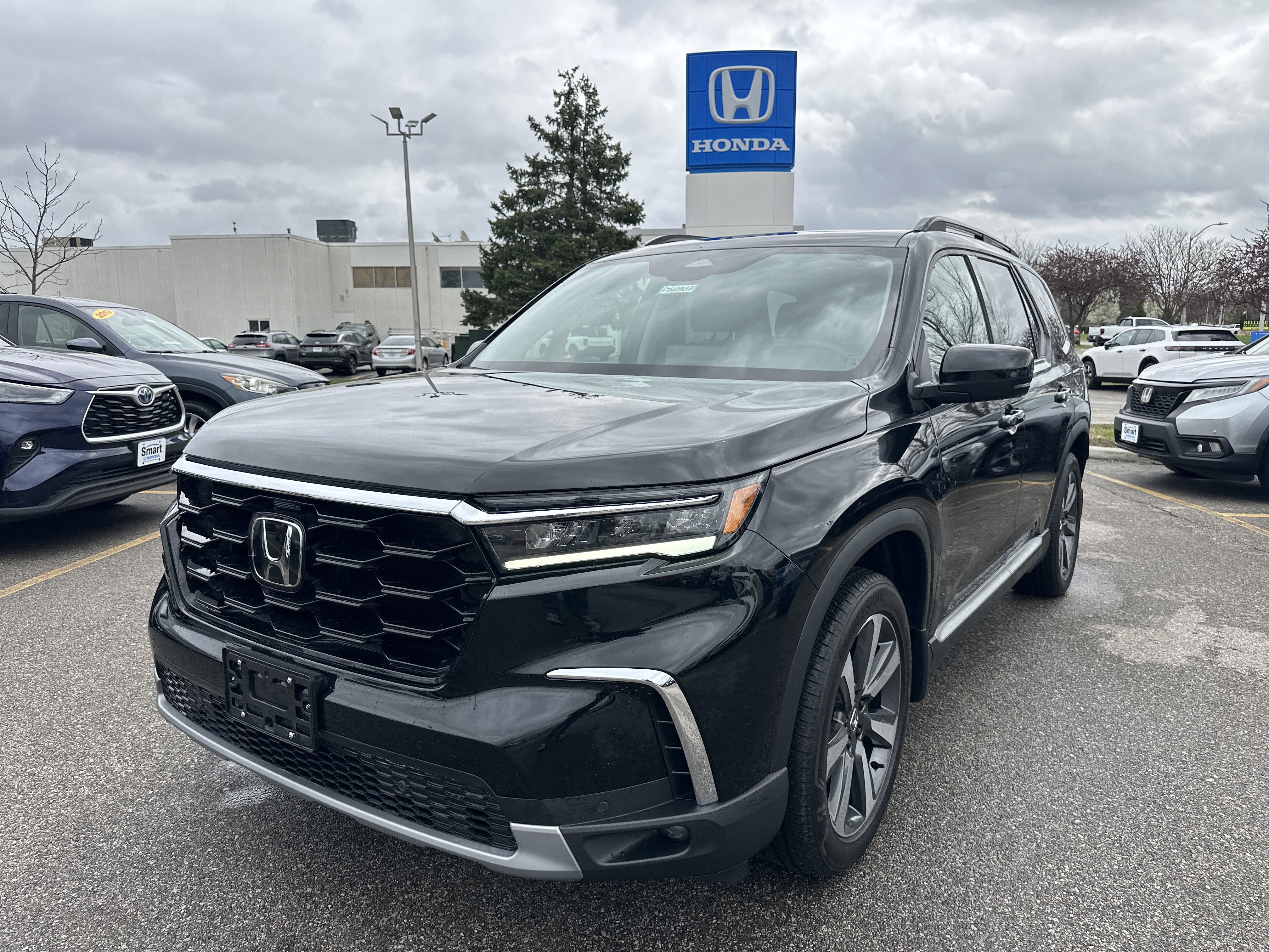 Certified 2023 Honda Pilot Touring