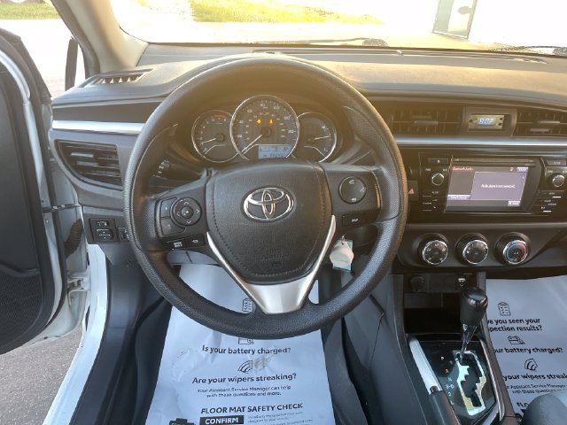 Used 2016 Toyota Corolla L FWD image 14
