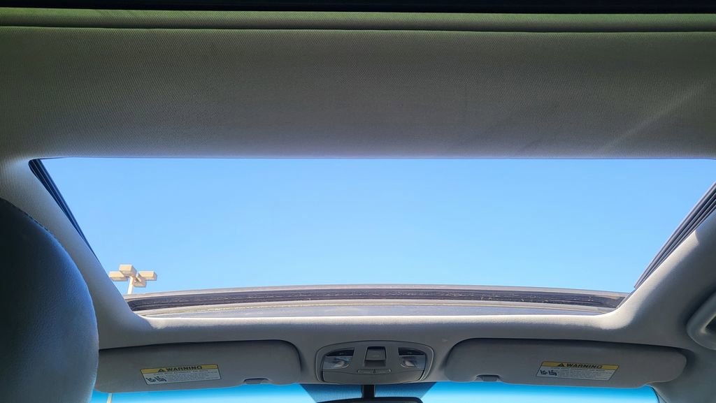 Used 2015 Hyundai Sonata Limited w/ Option Group 02 image 38