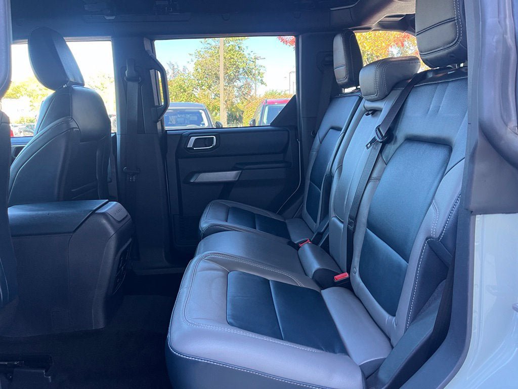 Certified 2023 Ford Bronco Outer Banks AWD/4WD image 13