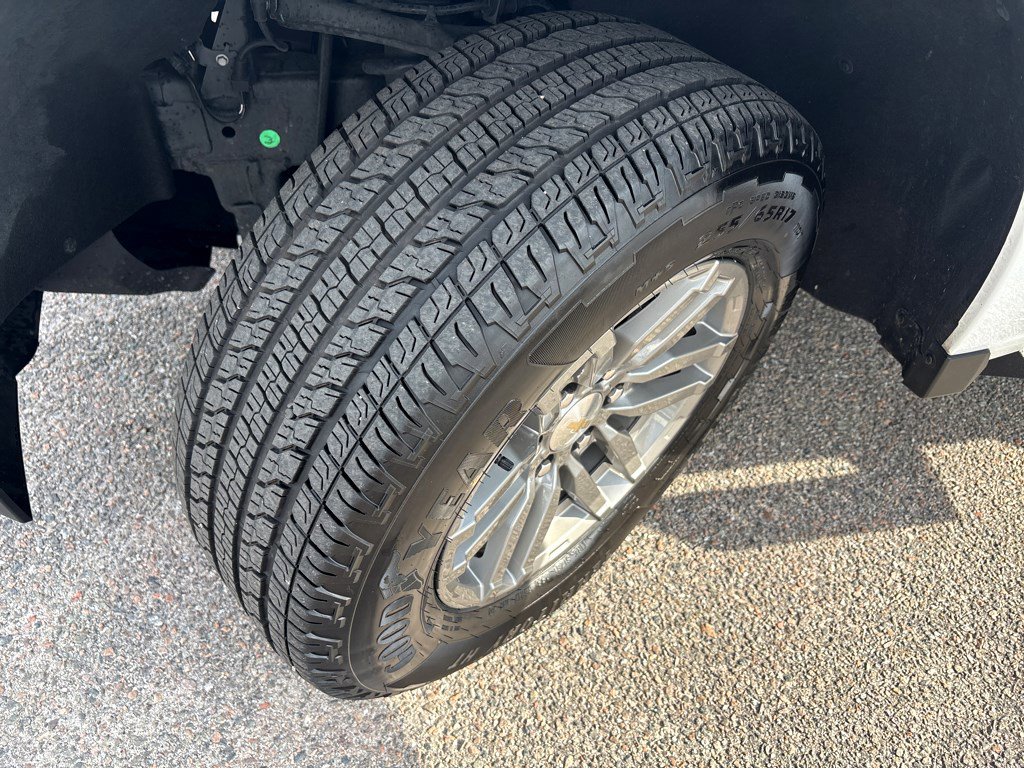 Used 2023 Chevrolet Colorado LT w/ LT Convenience Package II image 25