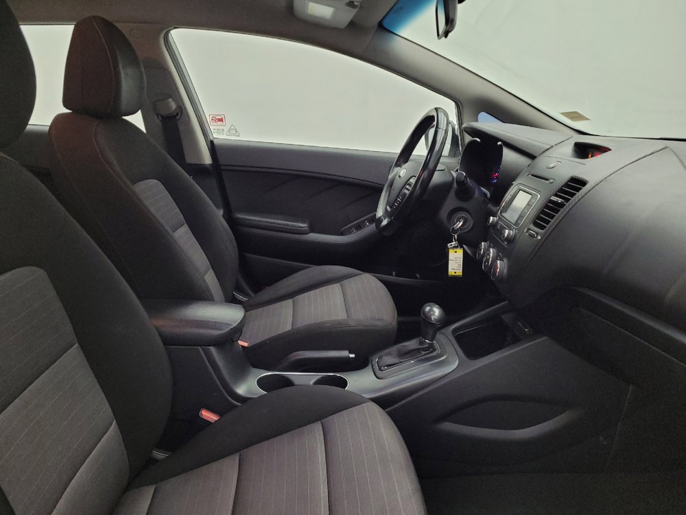 Used 2016 Kia Forte EX image 21