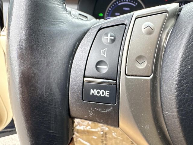 Used 2015 Lexus ES 300h w/ Navigation System Package FWD image 30