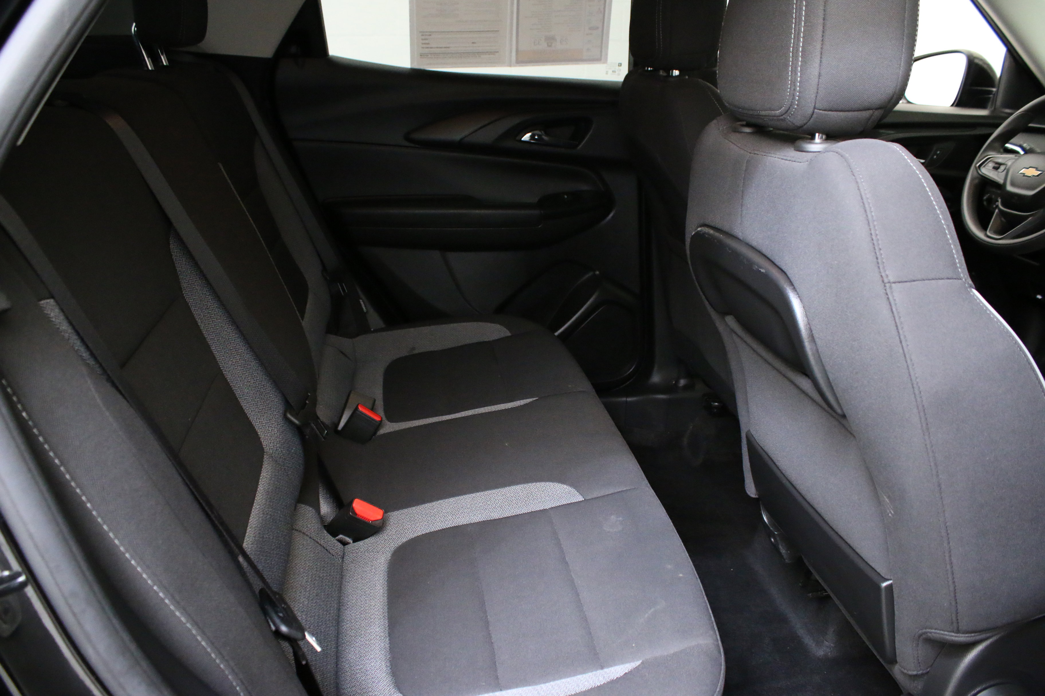 Used 2023 Chevrolet TrailBlazer LT w/ Convenience Package image 32