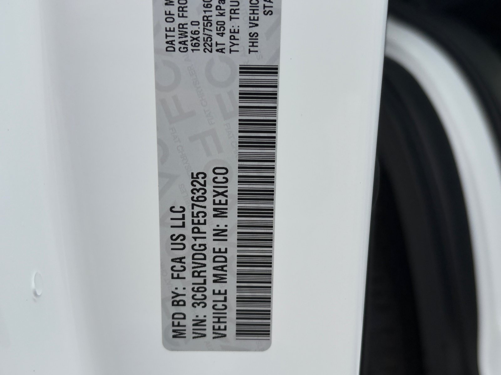 Used 2023 RAM ProMaster 2500 FWD image 32