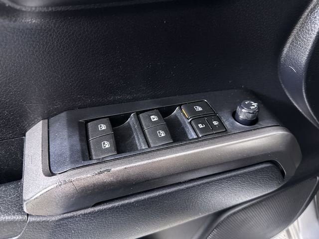 Used 2019 Toyota Tacoma SR5 RWD image 24