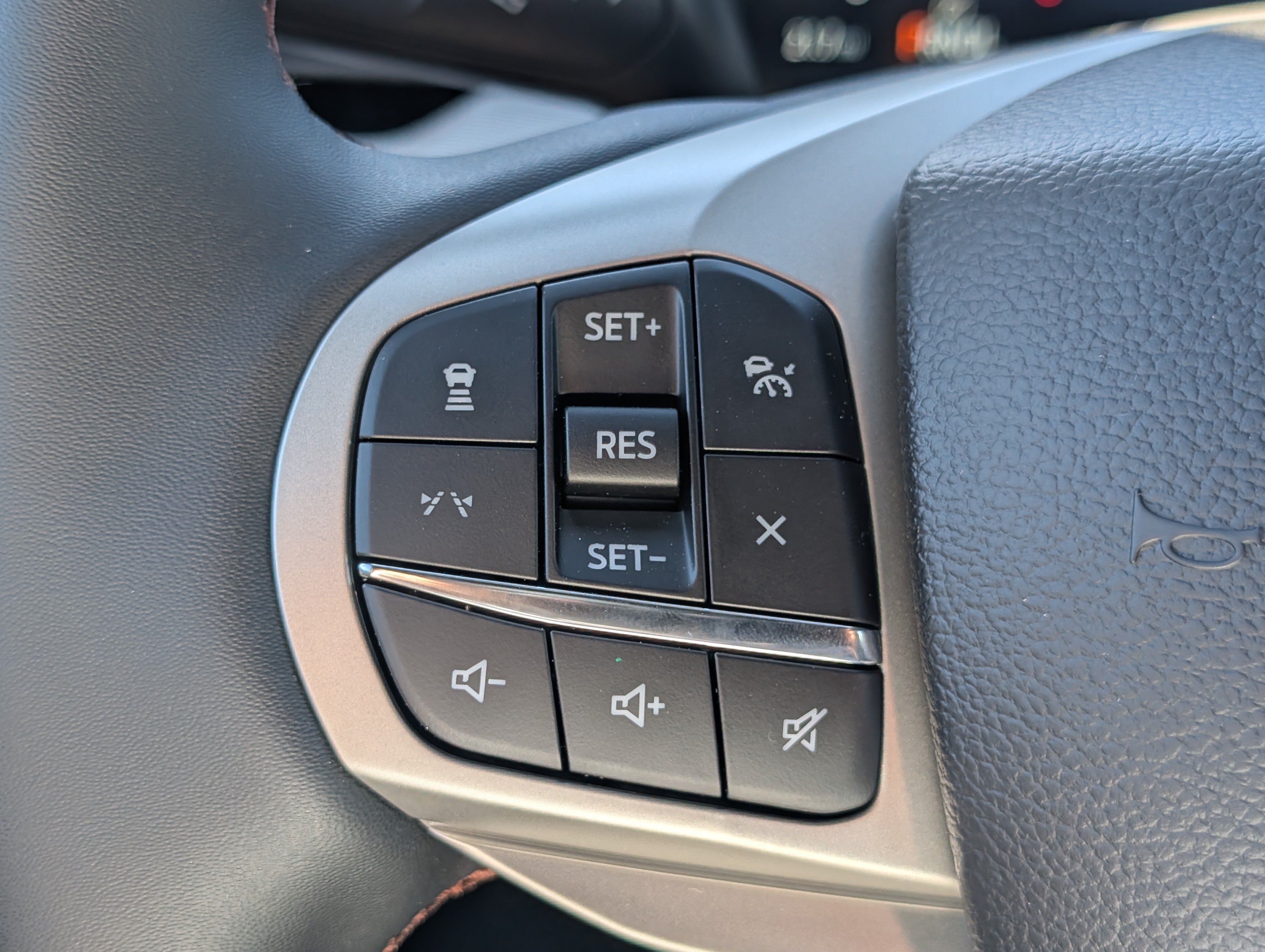 New 2027 Ford Explorer Active AWD/4WD image 19