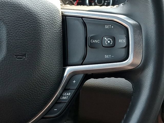 Used 2023 RAM 1500 Laramie AWD/4WD image 21