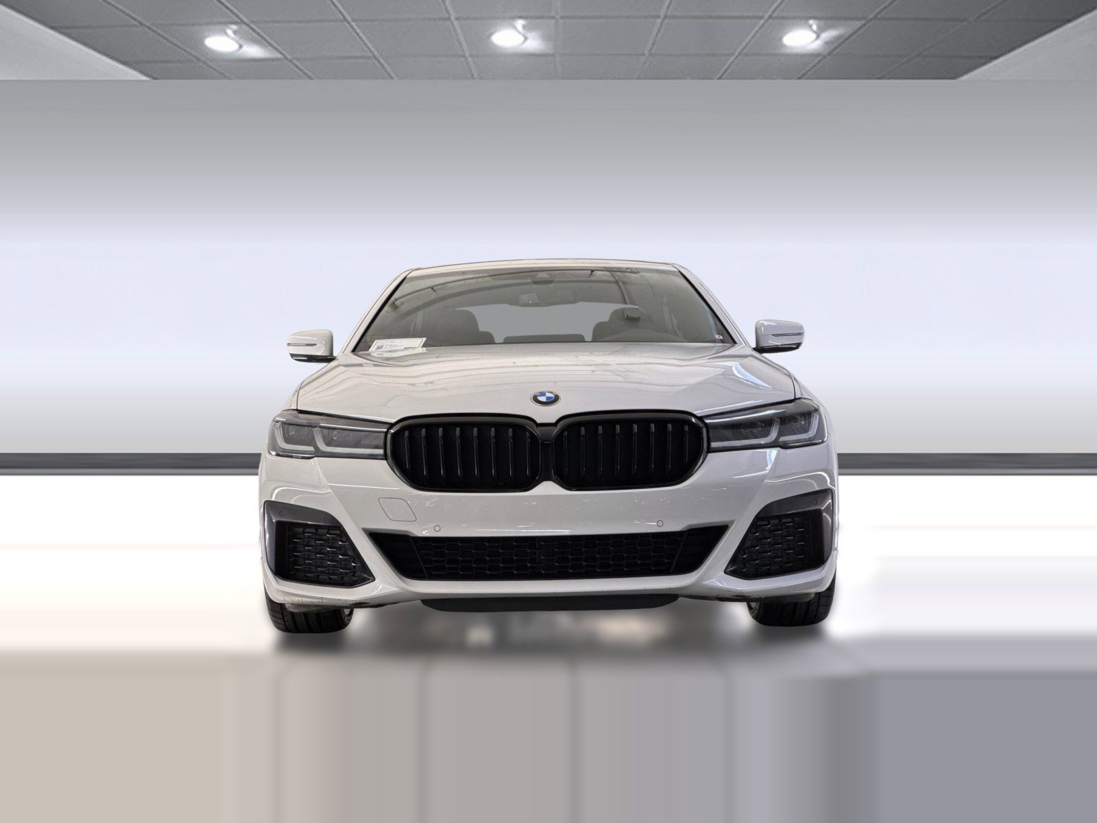 Used 2023 BMW 530i w/ M Sport Package RWD image 5