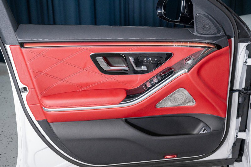 New 2026 Mercedes-Benz S 63 AMG S image 11