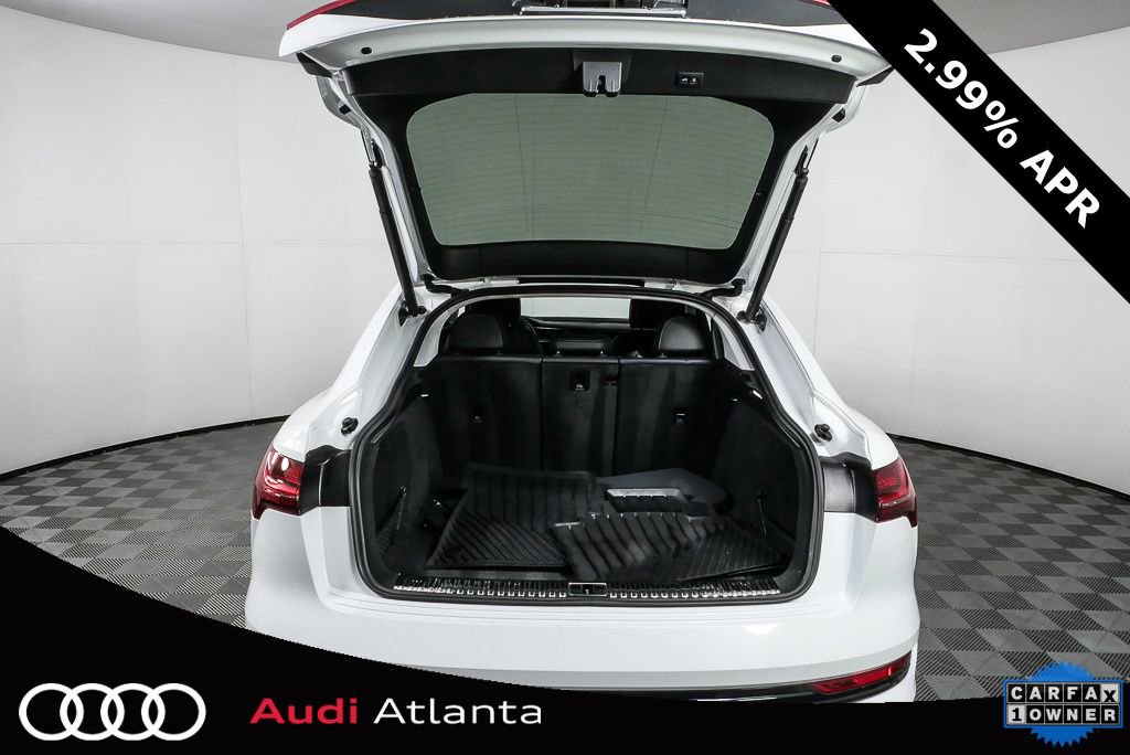 Certified 2022 Audi e-tron Prestige w/ Prestige Package image 32