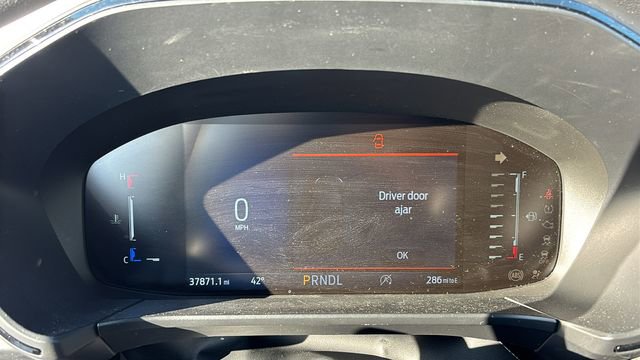 Used 2024 Ford Escape ST-Line image 13