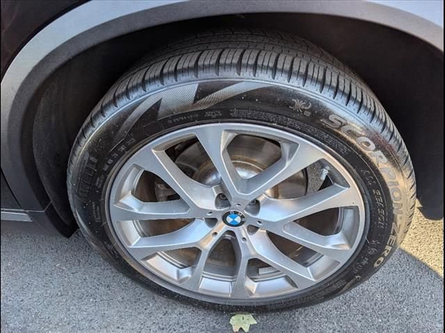 Used 2023 BMW X5 sDrive40i w/ Premium Package RWD image 5