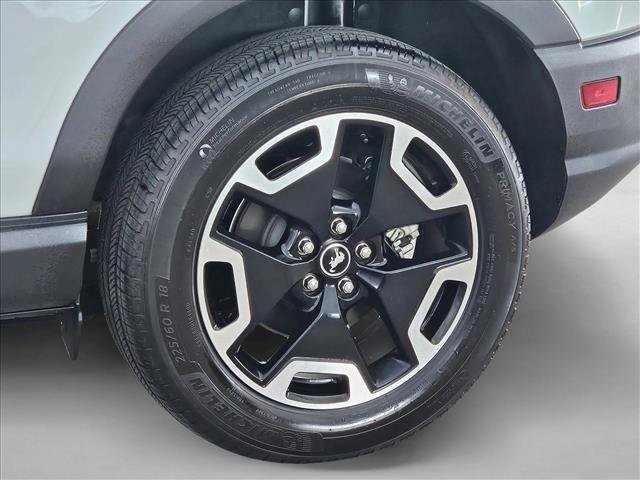 Used 2022 Ford Bronco Sport Outer Banks w/ Tech Package AWD/4WD image 8