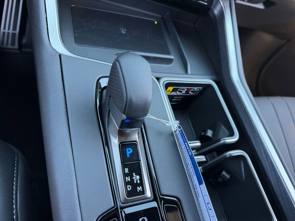 New 2026 Lexus TX 500h AWD image 22