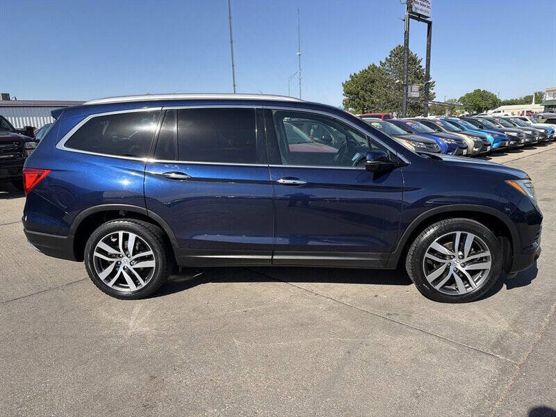 Used 2016 Honda Pilot Elite image 7