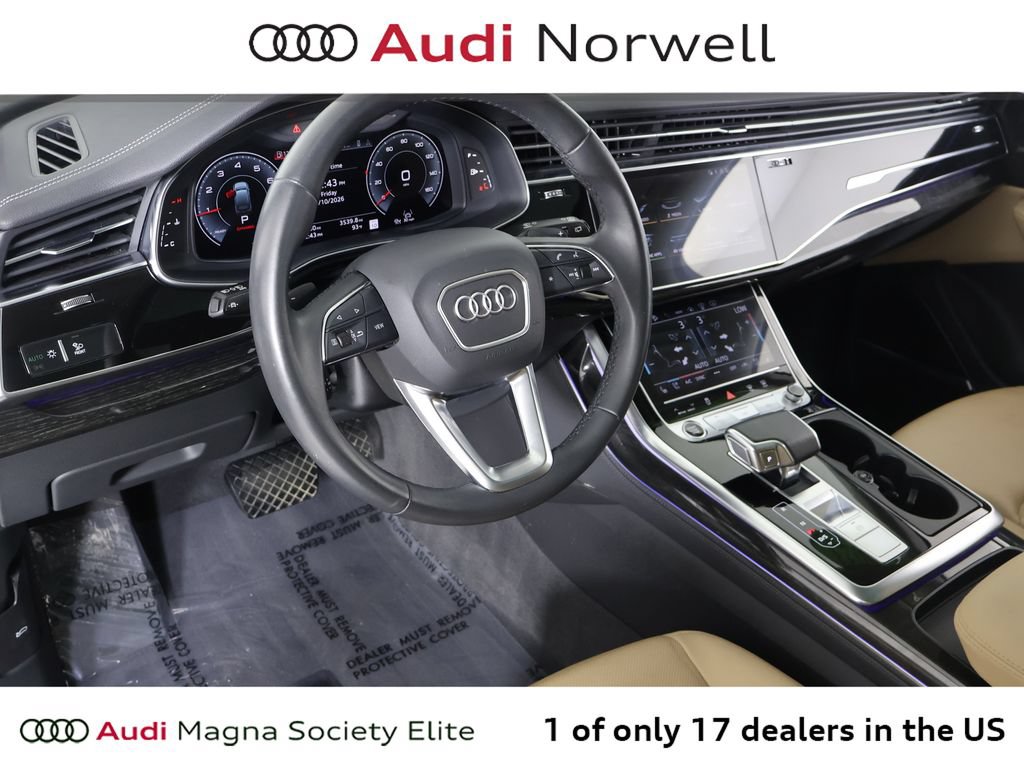 Used 2023 Audi Q7 3.0T Prestige AWD/4WD image 2