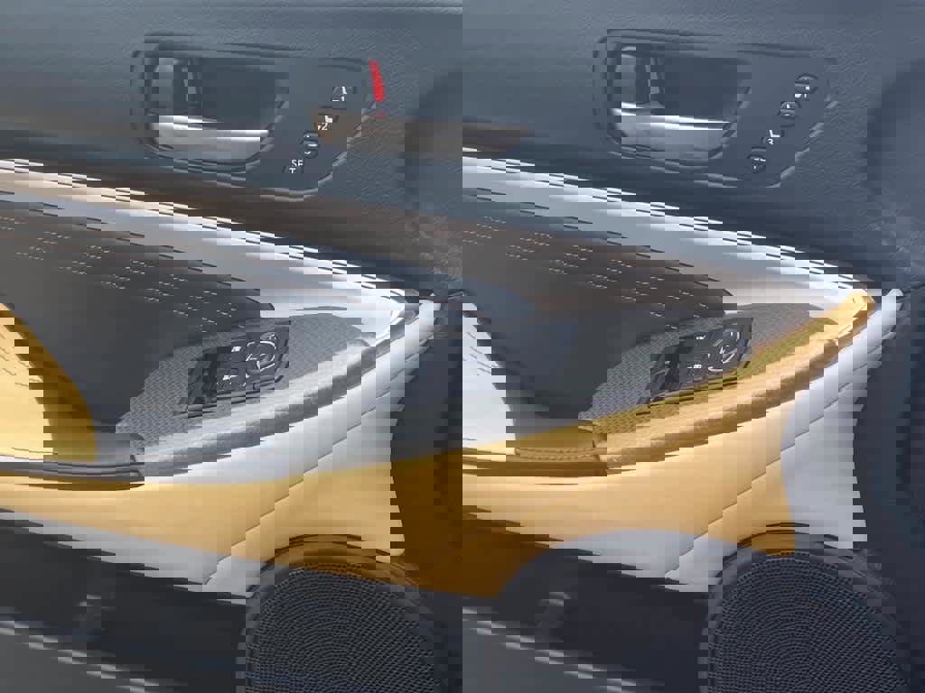 Used 2016 Lexus RC 300 AWD image 22