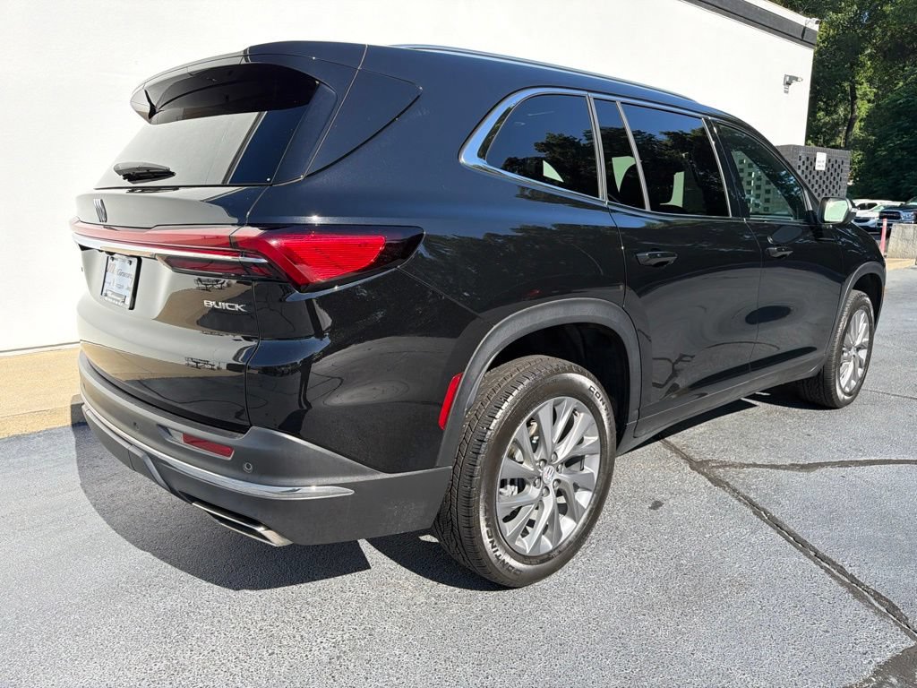 Used 2025 Buick Enclave Preferred w/ LPO, Floor Liner Package FWD image 10