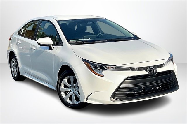 New 2026 Toyota Corolla LE image 1
