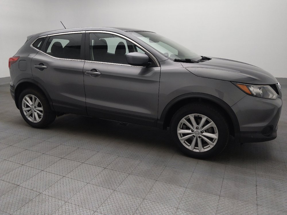 Used 2018 Nissan Rogue Sport S w/ S Appearance Package image 11