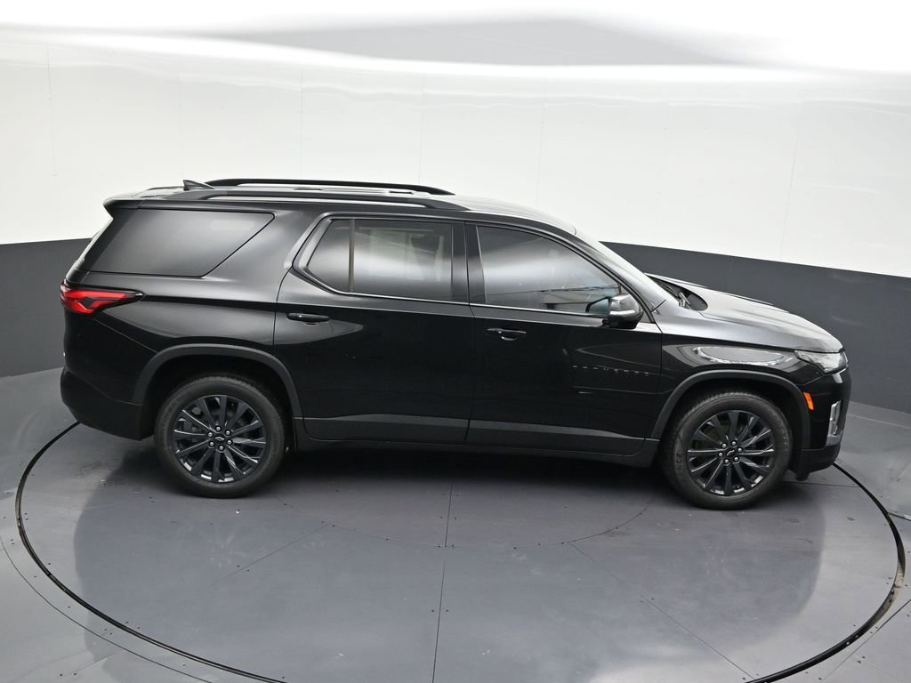 Used 2023 Chevrolet Traverse RS FWD image 21