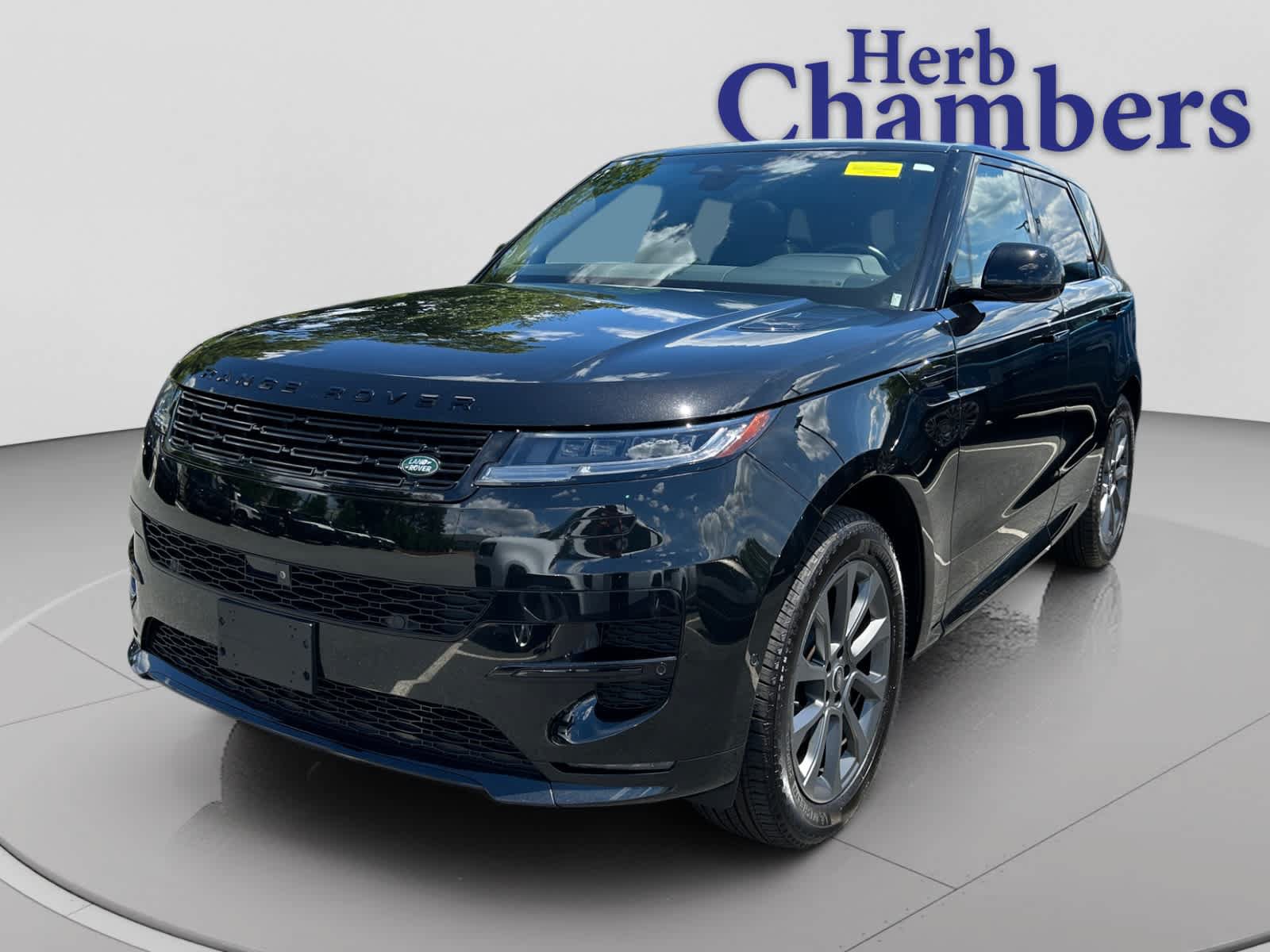 Used 2024 Land Rover Range Rover Sport Dynamic SE