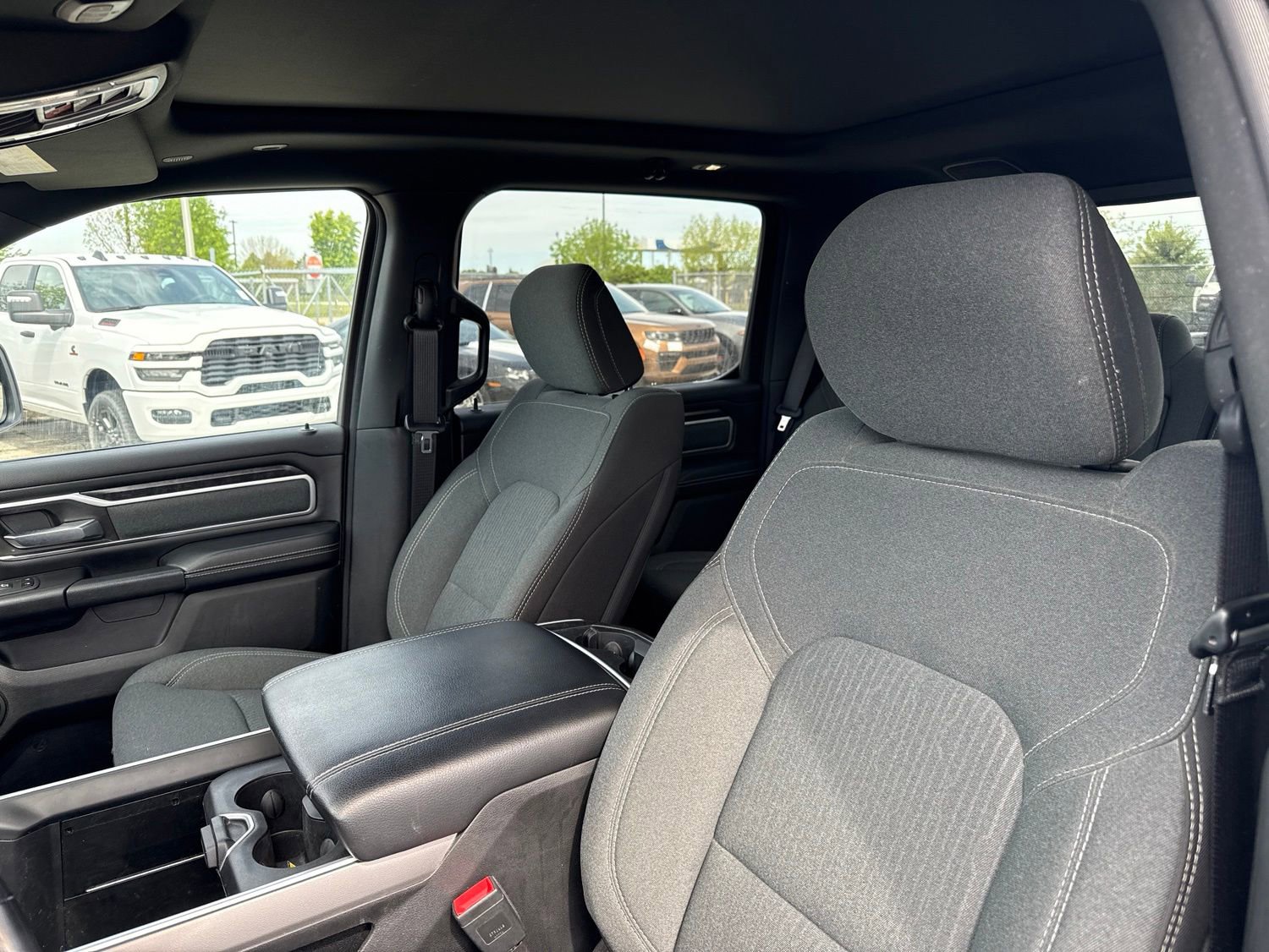 Used 2023 RAM 1500 Big Horn AWD/4WD image 10