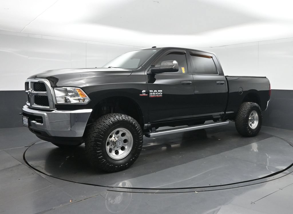 Used 2016 RAM 2500 Tradesman w/ Chrome Appearance Group AWD/4WD image 3