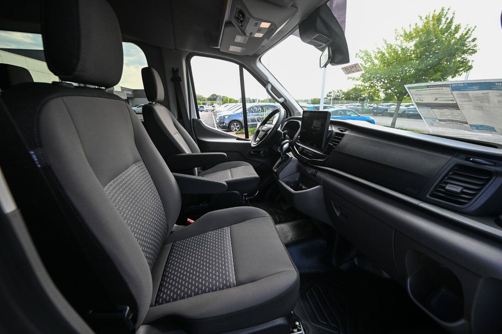 New 2027 Ford Transit 350 XL AWD/4WD image 17