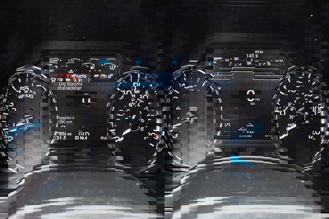 Used 2020 Ford F150 Platinum w/ Equipment Group 701A Luxury image 15