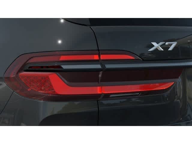 Used 2026 BMW X7 xDrive40i w/ Premium Package AWD/4WD image 8
