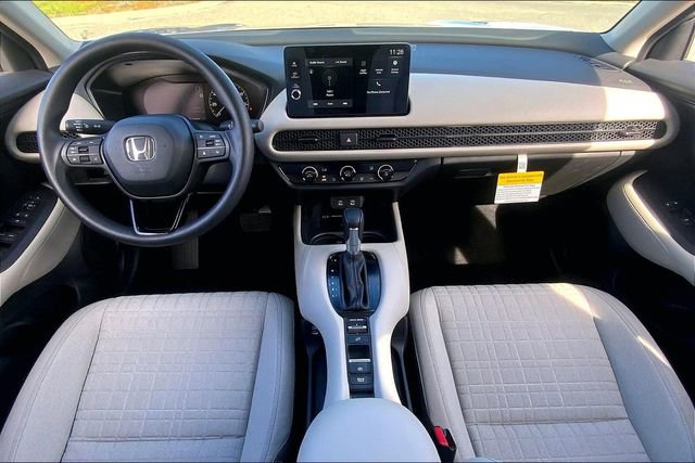 New 2026 Honda HR-V LX image 5