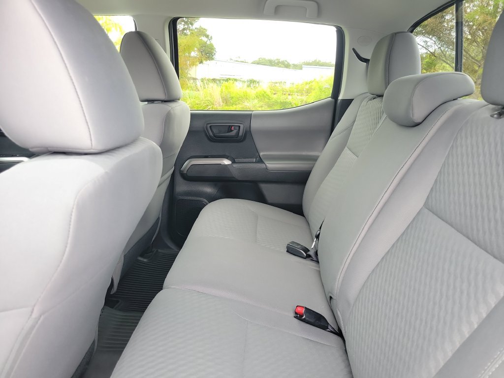 Certified 2023 Toyota Tacoma SR5 AWD/4WD image 24