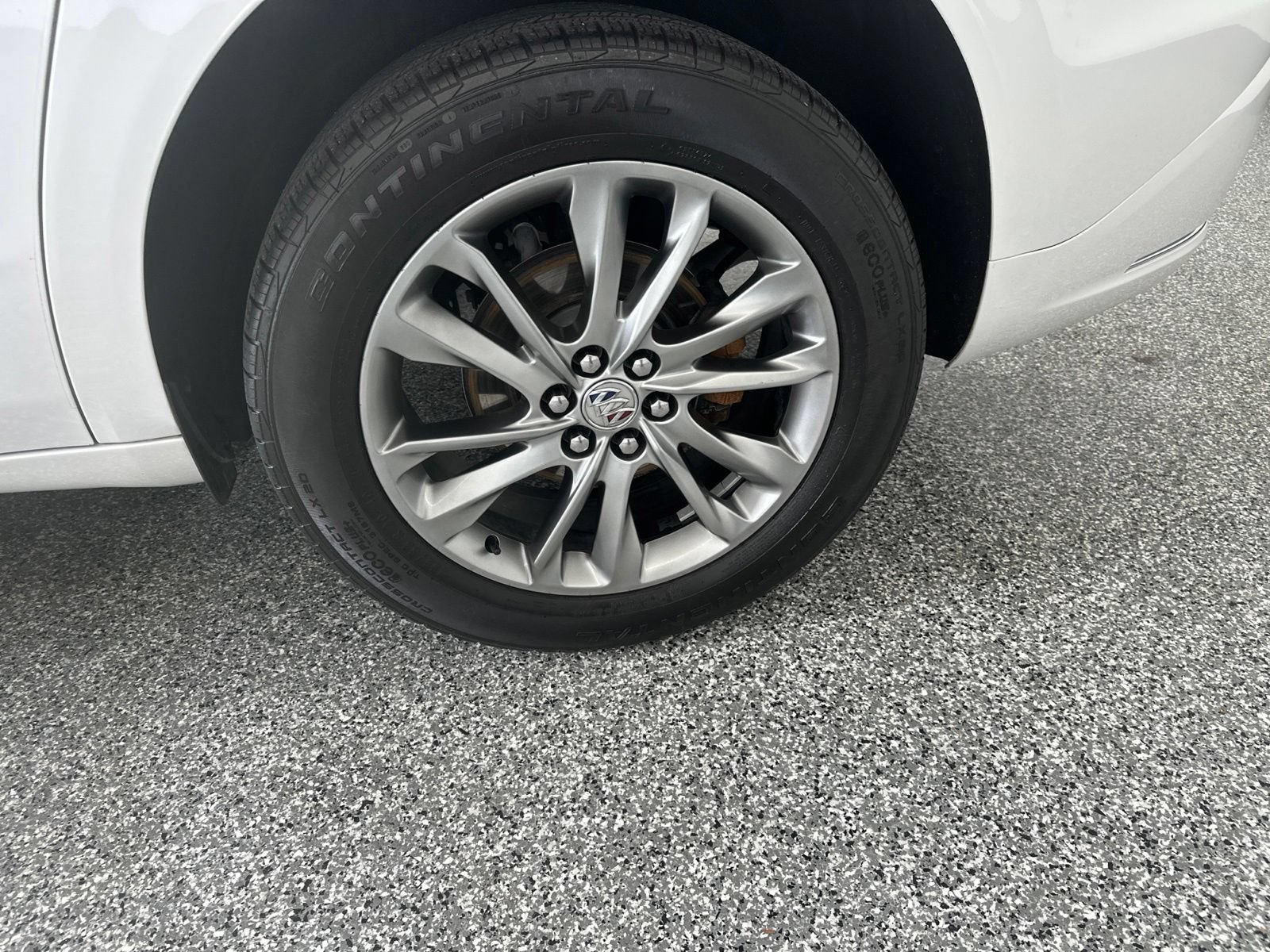 Used 2023 Buick Enclave Avenir w/ Avenir Technology Package AWD/4WD image 28
