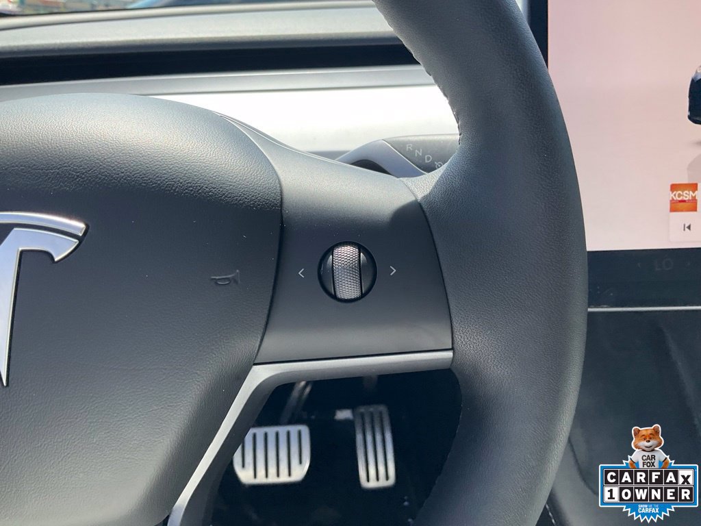 Used 2024 Tesla Model Y Performance AWD/4WD image 39