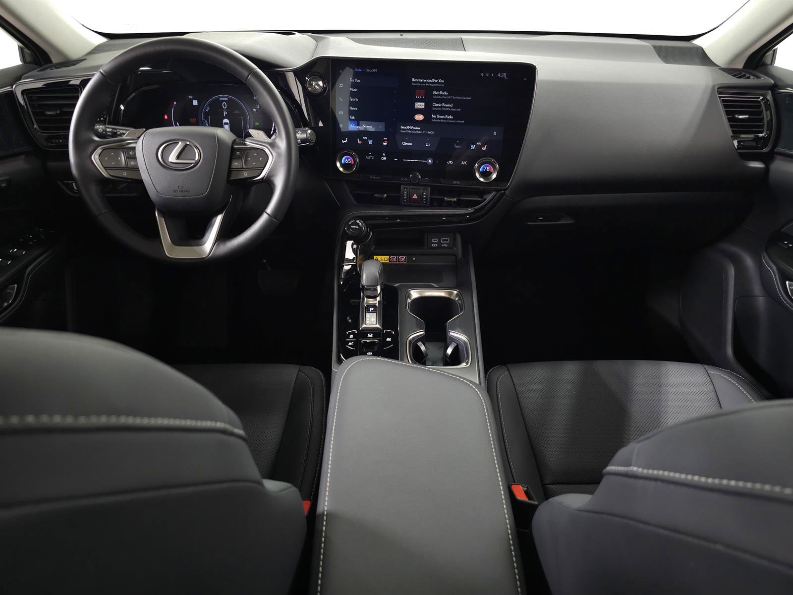 Used 2024 Lexus NX 350h AWD image 14